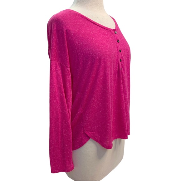 Victoria’s Secret Fuchsia Pink Long Sleeve Top - Picture 4 of 7
